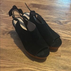 Elegant Black Women's Peep-Toe Shoes